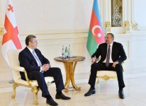 Prezident İlham Əliyev: Azərbaycanla Gürcüstanı uğurla inkişaf edən nəqliyyat və energetika layihələri birləşdirir (YENİLƏNİB) (FOTO)