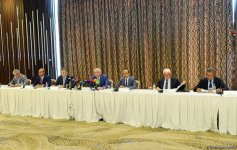 "Referendumqabağı təşviqat prosesində KİV-in rolu və vəzifələri" mövzusunda seminar-müşavirə keçirilib (FOTO)