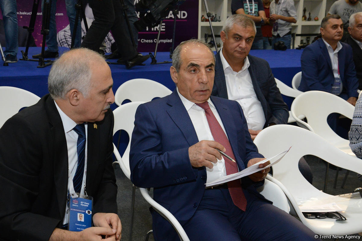 Azad Rəhimov: Şahmat Olimpiadasında yığmamızdan yüksək nəticələr gözləyirik (YENİLƏNİB) (FOTO)
