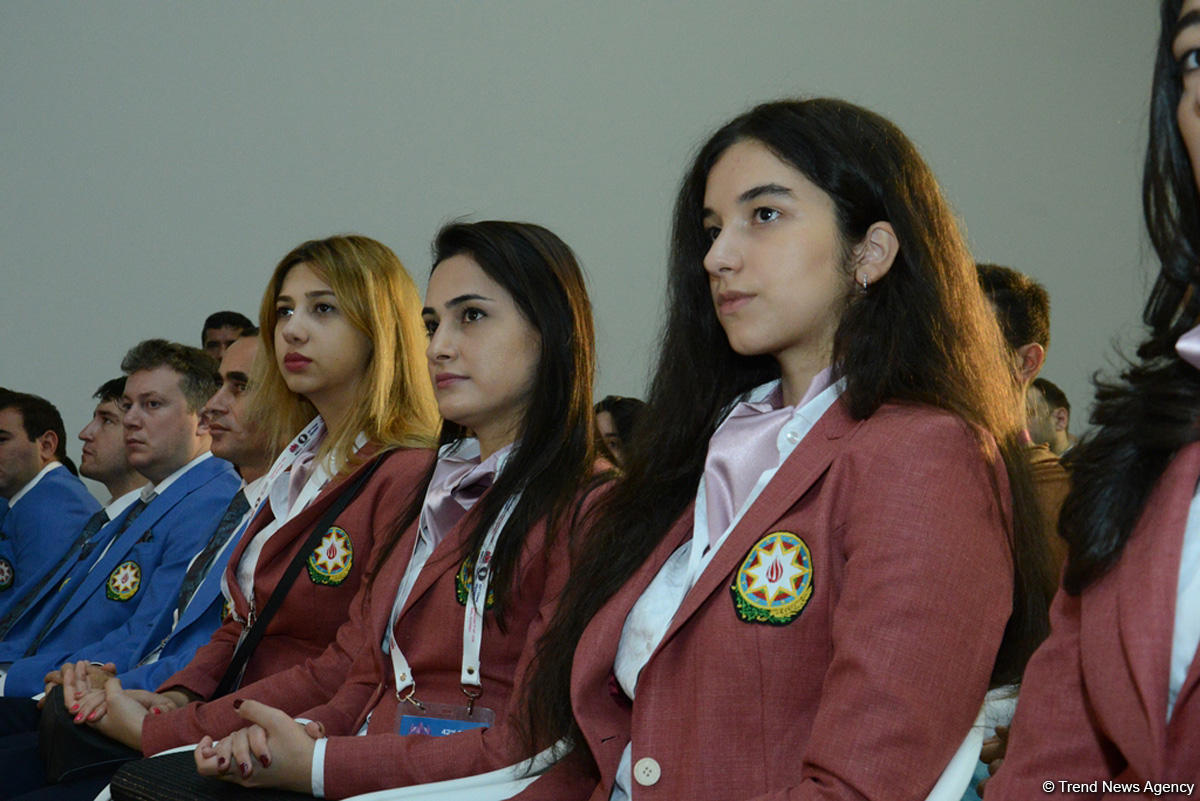 Azad Rəhimov: Şahmat Olimpiadasında yığmamızdan yüksək nəticələr gözləyirik (YENİLƏNİB) (FOTO)