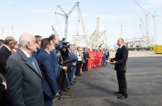 Prezident İlham Əliyev “Şahdəniz-2” layihəsi üzrə dayaq blokunun dənizə yola salınması mərasimində iştirak edib  (YENİLƏNİB) (FOTO)