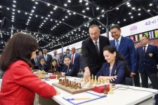 İlham Əliyev 42-ci Ümumdünya Şahmat Olimpiadasının start mərhələsində iştirak edib (YENİLƏNİB) (FOTO)