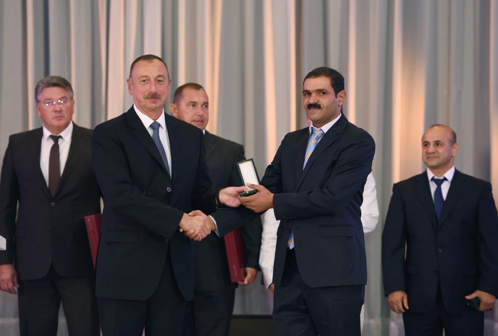 Prezident İlham Əliyev və xanımı XXXI Yay Olimpiya Oyunlarında iştirak etmiş idmançılarla görüşüblər