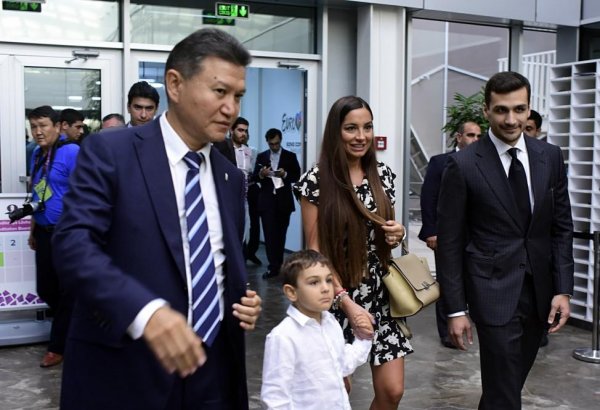 Bakı Şahmat Olimpiadasının sərgi salonu idmansevərlərdə böyük maraq doğurur (FOTO)