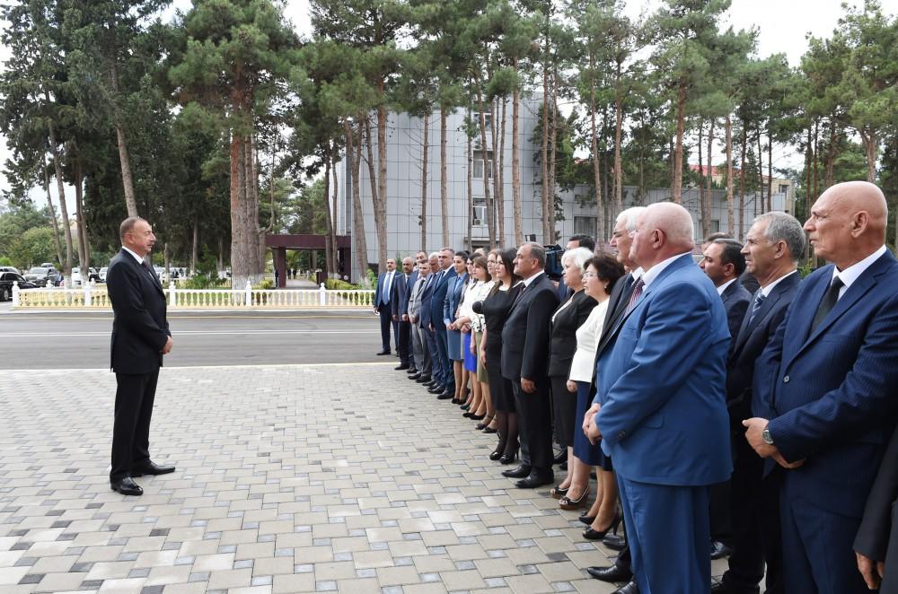 İlham Əliyev: Gələn ilin dövlət büdcəsi sosialyönümlü olmalıdır, bütün sosial proqramlar orada tam şəkildə əks etdiriləcək