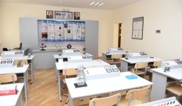 İlham Əliyev 265 nömrəli məktəbdə əsaslı təmirdən sonra görülən işlərlə tanış olub (FOTO)