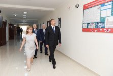 Prezident İlham Əliyev Bakıdakı 245 nömrəli məktəbin yeni tədris korpusunda yaradılan şəraitlə tanış olub (FOTO)