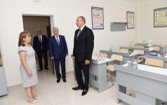 Prezident İlham Əliyev Bakıdakı 245 nömrəli məktəbin yeni tədris korpusunda yaradılan şəraitlə tanış olub (FOTO)