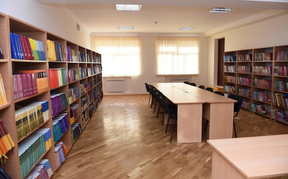 İlham Əliyev 265 nömrəli məktəbdə əsaslı təmirdən sonra görülən işlərlə tanış olub (FOTO)