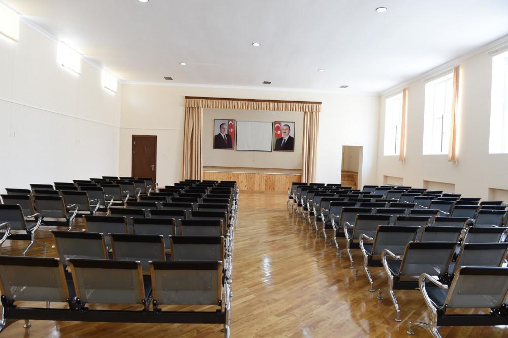 Prezident İlham Əliyev Bakıdakı 245 nömrəli məktəbin yeni tədris korpusunda yaradılan şəraitlə tanış olub (FOTO)