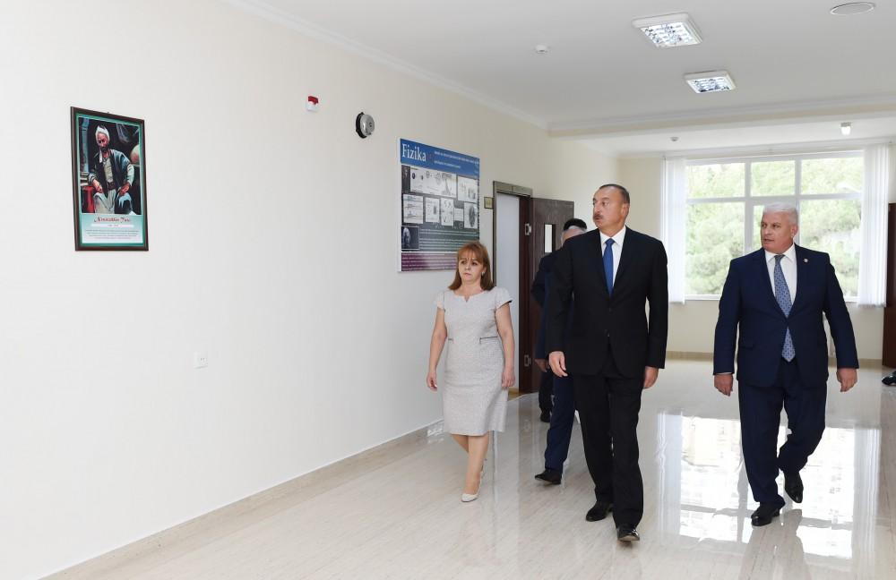 Prezident İlham Əliyev Bakıdakı 245 nömrəli məktəbin yeni tədris korpusunda yaradılan şəraitlə tanış olub (FOTO)