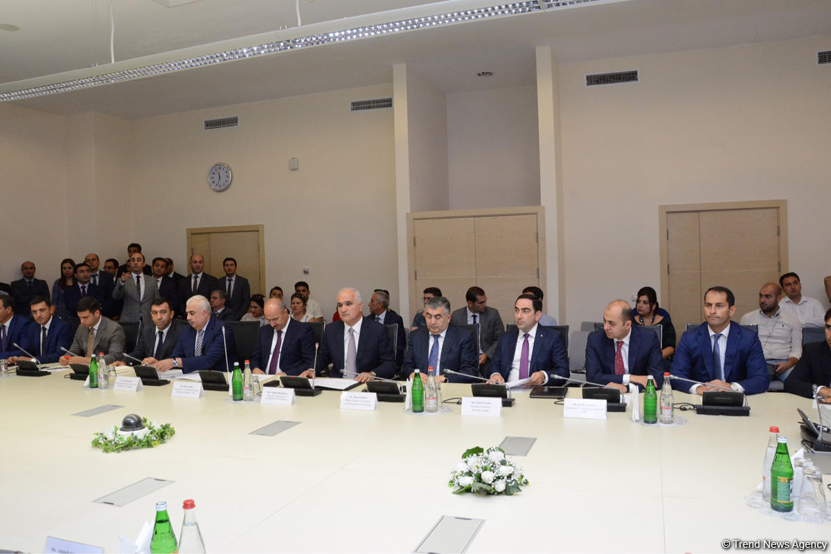 Azərbaycanın tranzit potensialının reallaşdırılması davamlı inkişafın təmini üçün vacibdir (FOTO)