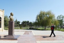 Prezident İlham Əliyev: Əsas infrastruktur layihələri artıq başa çatır, növbəti mərhələdə daha çox yerli istehsal, kənd təsərrüfatı, turizm inkişaf etməlidir (YENİLƏNİB) (FOTO)
