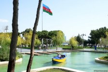 Bakı bulvarının görünməyən həyatı – unikal kadrlar (ÖZƏL) (FOTO)