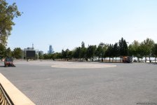 Bakı bulvarının görünməyən həyatı – unikal kadrlar (ÖZƏL) (FOTO)