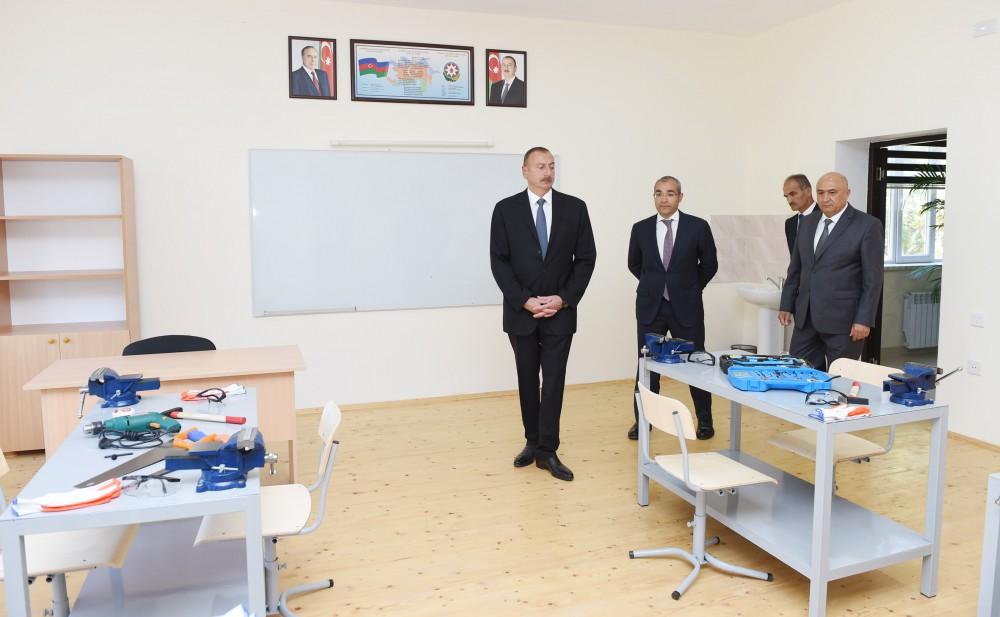 Qusarın Hil kəndində tam orta məktəbin yeni binası istifadəyə verilib (FOTO)