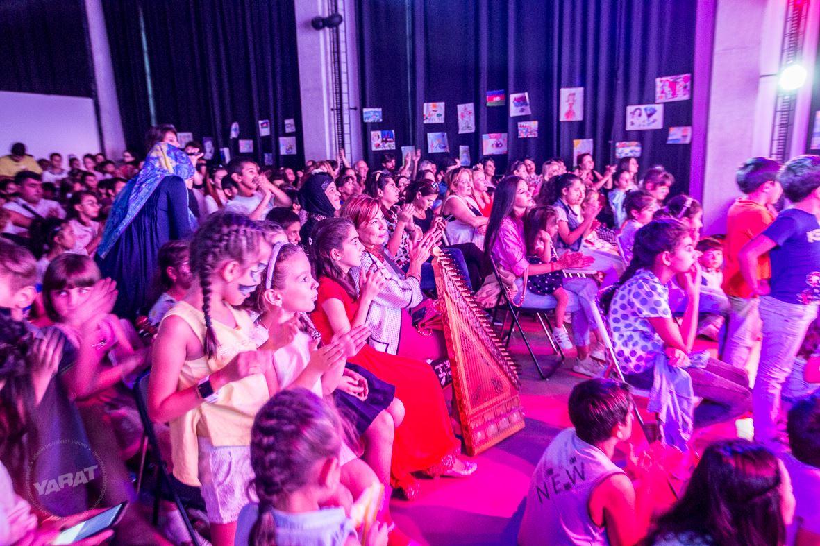 YARAT “Uçmağı bizimlə öyrən” uşaq festivalı keçirib (FOTO)