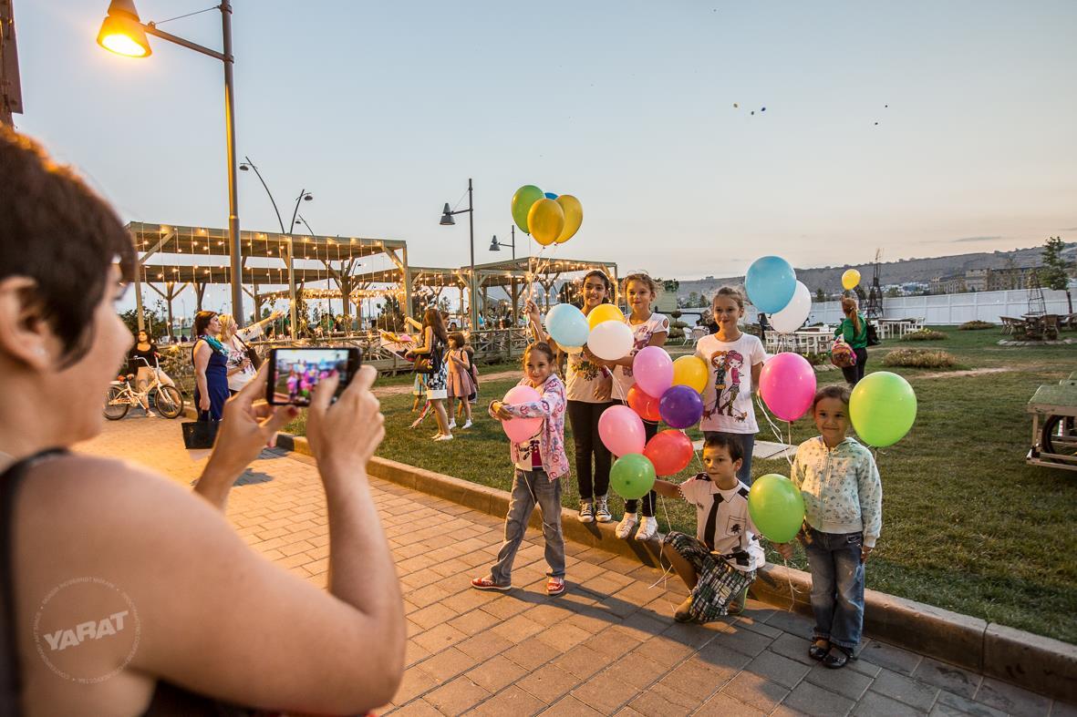 YARAT “Uçmağı bizimlə öyrən” uşaq festivalı keçirib (FOTO)