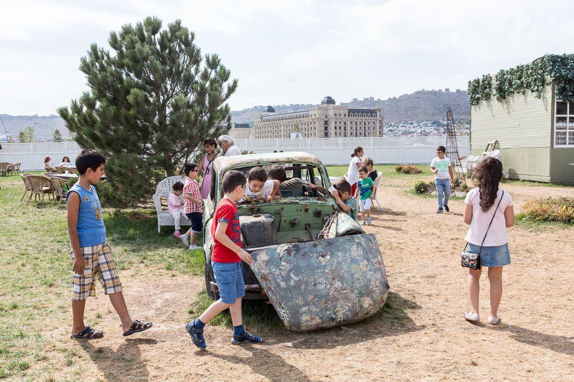 YARAT “Uçmağı bizimlə öyrən” uşaq festivalı keçirib (FOTO)