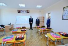 Prezident İlham Əliyev Bakıdakı 12 nömrəli orta məktəb üçün tikilmiş yeni tədris korpusunda yaradılan şəraitlə tanış olub (FOTO)