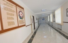 Prezident İlham Əliyev Bakıdakı 12 nömrəli orta məktəb üçün tikilmiş yeni tədris korpusunda yaradılan şəraitlə tanış olub (FOTO)