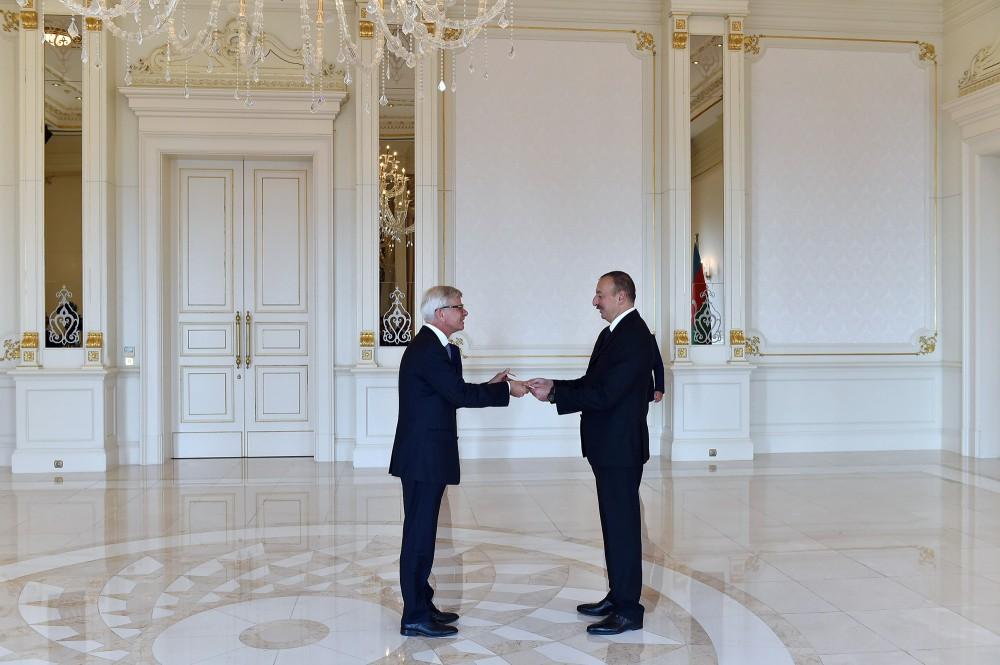 Prezident İlham Əliyev:  Azərbaycan-Avropa İttifaqı əlaqələrinin inkişafı üçün çox müsbət perspektivlər var (YENİLƏNİB) (FOTO)