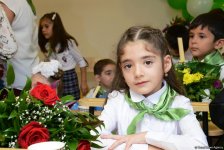Məktəb sevincinin FOTOLARI