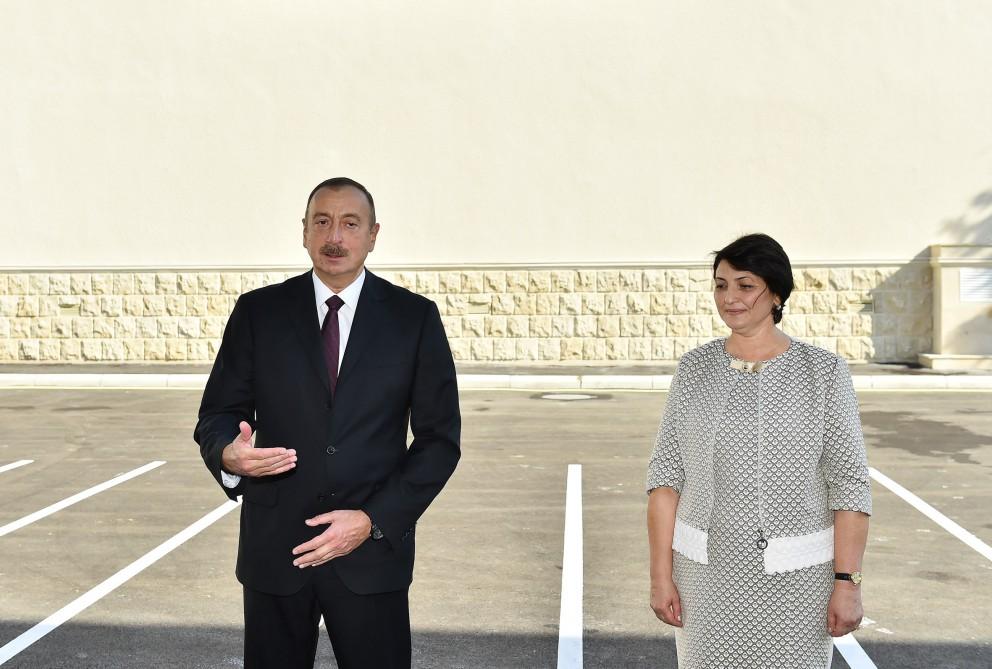 Prezident İlham Əliyev: Biz fəxr edirik ki, Azərbaycanda savadlılıq 100 faizdir  (YENİLƏNİB) (FOTO)