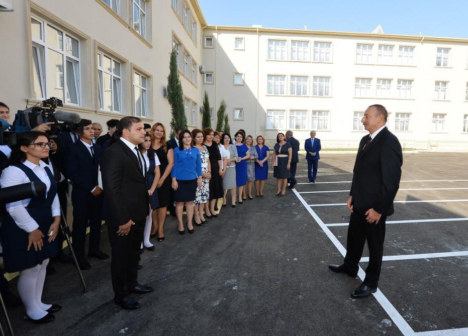 Prezident İlham Əliyev: Biz fəxr edirik ki, Azərbaycanda savadlılıq 100 faizdir  (YENİLƏNİB) (FOTO)