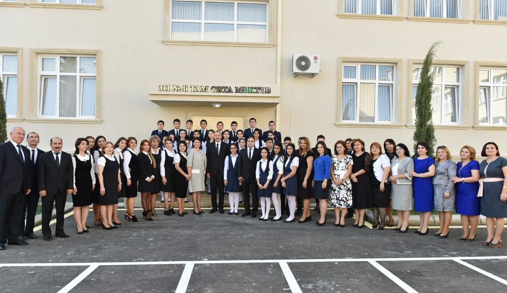Prezident İlham Əliyev: Biz fəxr edirik ki, Azərbaycanda savadlılıq 100 faizdir  (YENİLƏNİB) (FOTO)