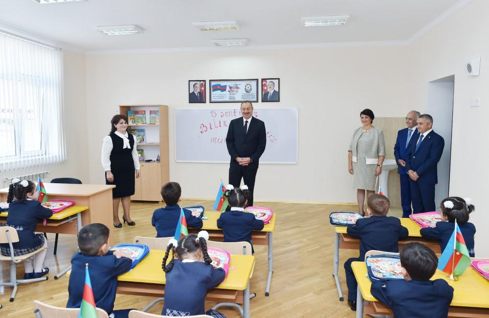 Prezident İlham Əliyev: Biz fəxr edirik ki, Azərbaycanda savadlılıq 100 faizdir  (YENİLƏNİB) (FOTO)
