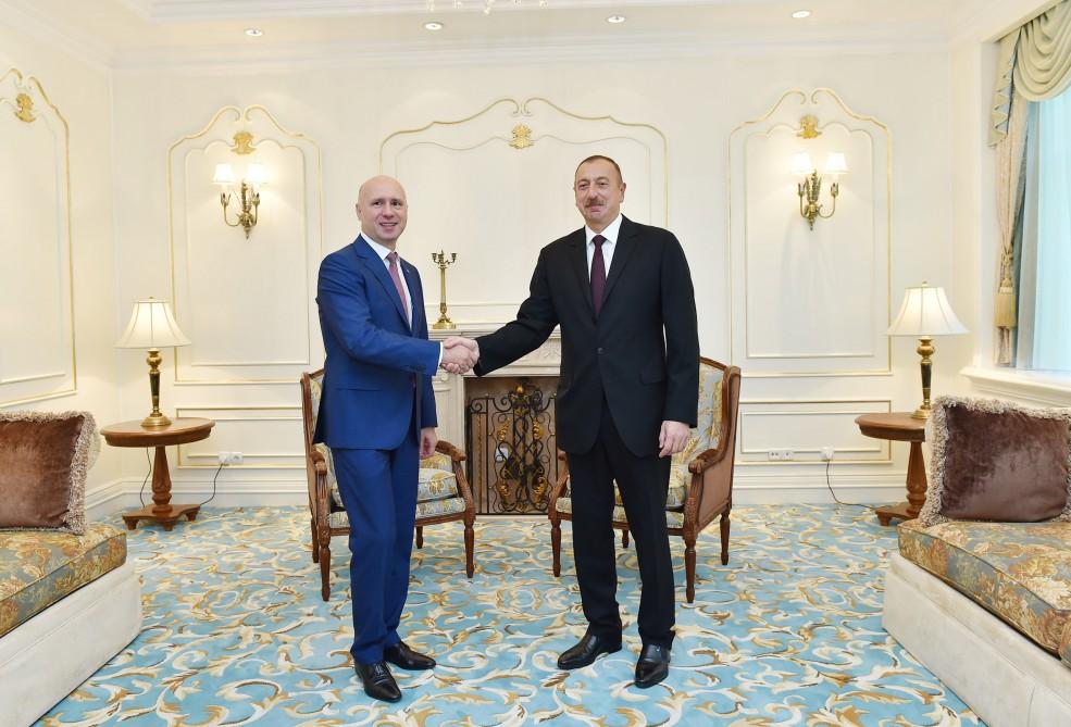 Prezident İlham Əliyev Moldovanın Baş naziri ilə görüşüb (FOTO)