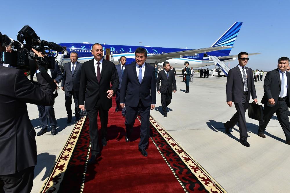 Prezident İlham Əliyev Qırğızıstana səfərə gəlib  (FOTO)