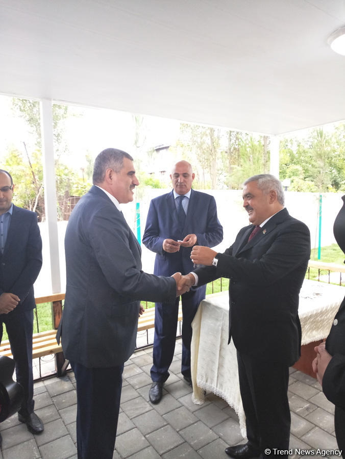 SOCAR neftçilər üçün yeni yaşayış binasını istifadəyə verib (FOTO)