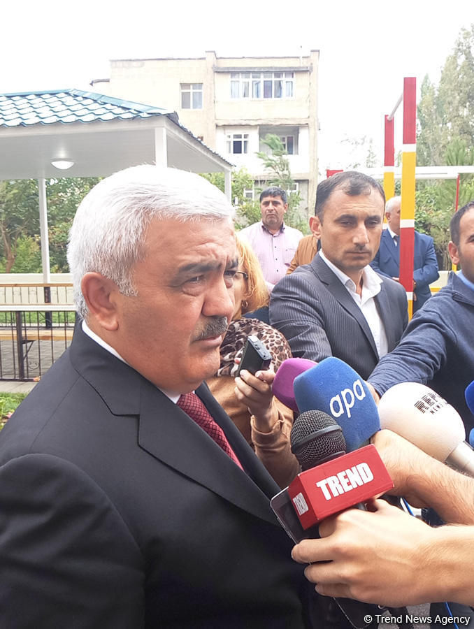 SOCAR neftçilər üçün yeni yaşayış binasını istifadəyə verib (FOTO)