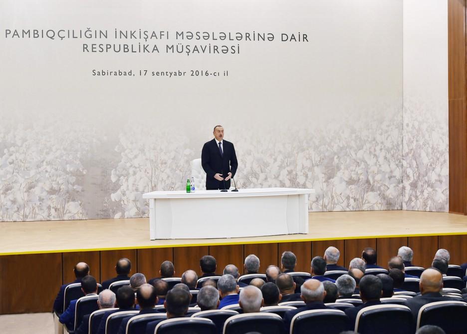 Prezident İlham Əliyev: Azərbaycanda elə məhsul istehsal edilməlidir ki, bazarlardan asılı olmasın