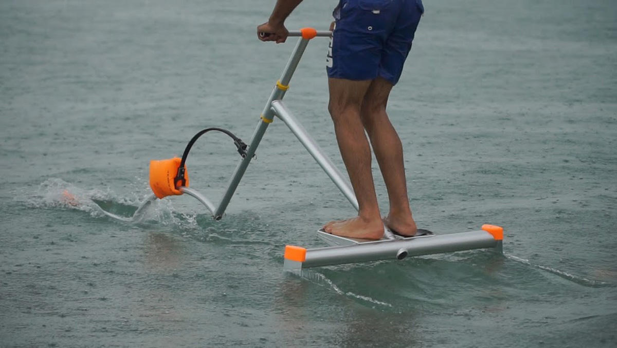 Xəzərin sahilində ilk “Aquaskipper” yarışı keçirildi (FOTO)