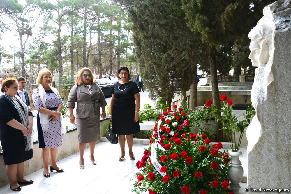 Görkəmli şərqşünas alim, professor Aida İmanquliyevanın əziz xatirəsi anılıb (FOTO)