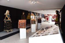 Mehriban Əliyeva Parisdə “Azərbaycan şəhərciyi”nin rəsmi açılışında iştirak edib (FOTO)