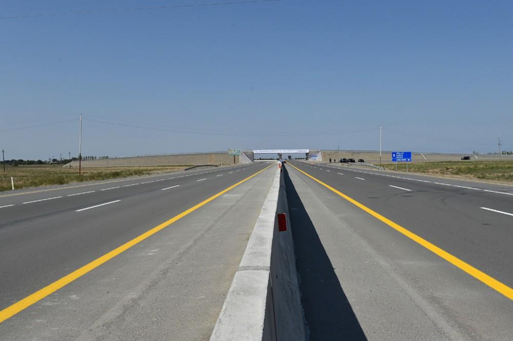 Prezident İlham Əliyev Kürdəmir-Ucar-Yevlax-Tərtər avtomobil yolunun yenidənqurmadan sonra açılışını edib (FOTO) (YENİLƏNİB)