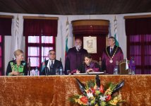 Birinci xanım Mehriban Əliyevaya Veliko Tırnovo şəhərində fəxri vətəndaş və fəxri doktor diplomları təqdim edilib (FOTO)