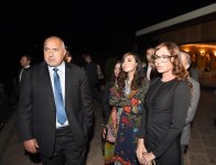 Birinci xanım Mehriban Əliyevaya Veliko Tırnovo şəhərində fəxri vətəndaş və fəxri doktor diplomları təqdim edilib (FOTO)