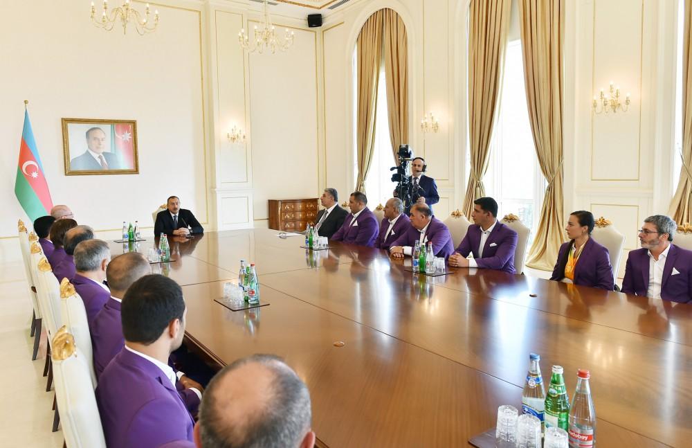 Prezident İlham Əliyev: Azərbaycanda hər sahədə olduğu kimi, idmanda da böyük inkişaf var (YENİLƏNİB) (FOTO)