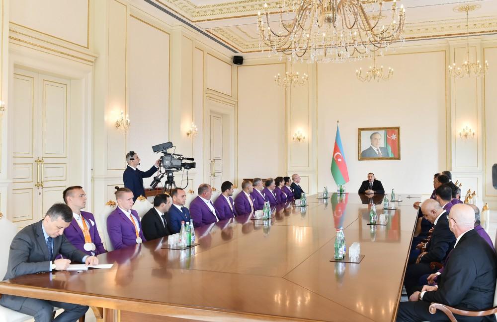 Prezident İlham Əliyev: Azərbaycanda hər sahədə olduğu kimi, idmanda da böyük inkişaf var (YENİLƏNİB) (FOTO)