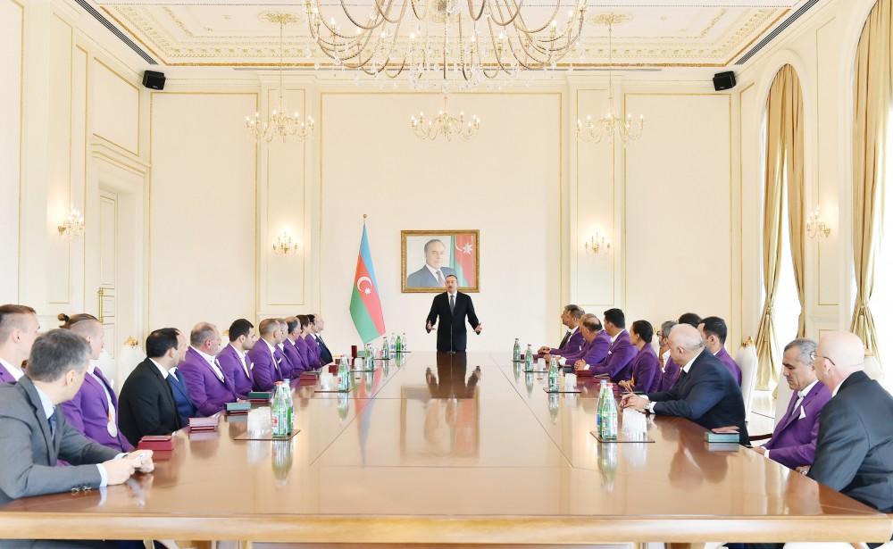 Prezident İlham Əliyev: Azərbaycanda hər sahədə olduğu kimi, idmanda da böyük inkişaf var (YENİLƏNİB) (FOTO)