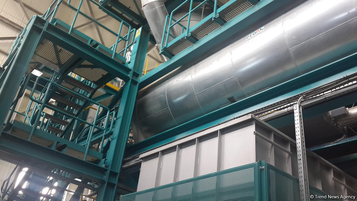 SOCAR Bakıda Neft Tullantılarının Utilizasiyası və İdarəedilməsi Mərkəzini istismara verib (FOTO)