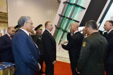 Prezident İlham Əliyev “ADEX 2016” II Azərbaycan Beynəlxalq müdafiə sərgisi ilə tanış olub (YENİLƏNİB) (FOTO)