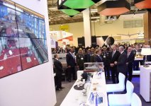 Prezident İlham Əliyev “ADEX 2016” II Azərbaycan Beynəlxalq müdafiə sərgisi ilə tanış olub (YENİLƏNİB) (FOTO)