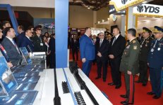 Prezident İlham Əliyev “ADEX 2016” II Azərbaycan Beynəlxalq müdafiə sərgisi ilə tanış olub (YENİLƏNİB) (FOTO)