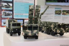 ADEX 2016-da müasir silahlar nümayiş etdirilir (YENİLƏNİB) (FOTO)